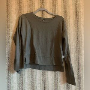 Mountain Hard Wear Long Sleeve Top Athletic Olive Green Women Size Small